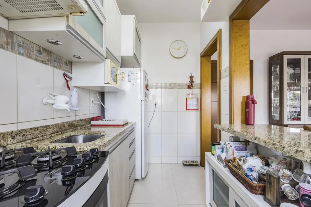 Apartamento para venda no bairro Azenha em Porto Alegre
