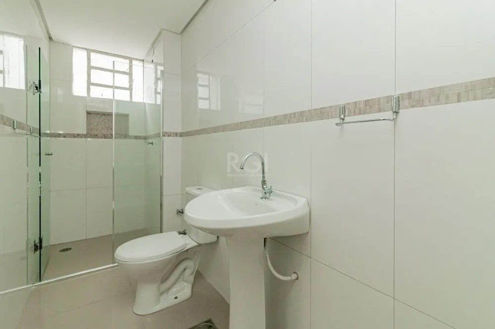 Apartamento para venda no bairro Vila Ipiranga em Porto Alegre