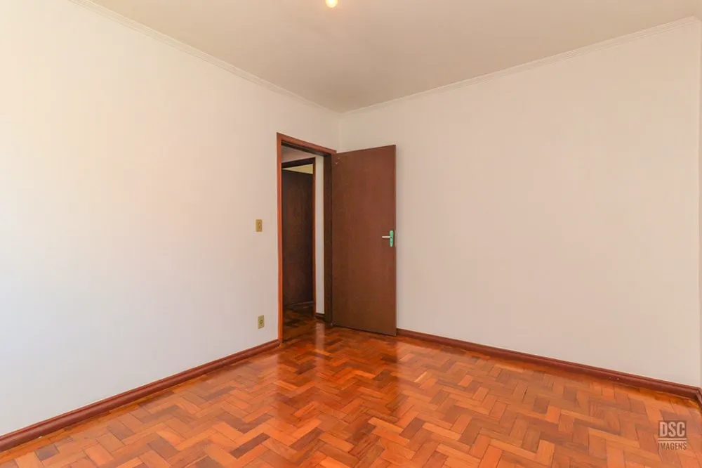 Casa para venda no bairro Vila Ipiranga em Porto Alegre