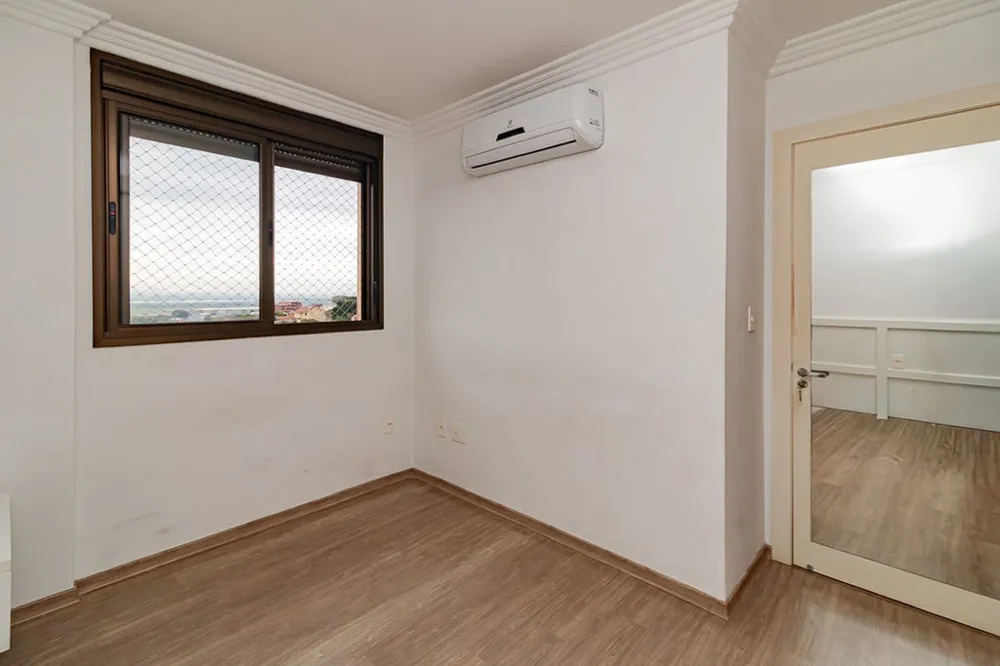 Apartamento para venda no bairro Cristo Redentor em Porto Alegre