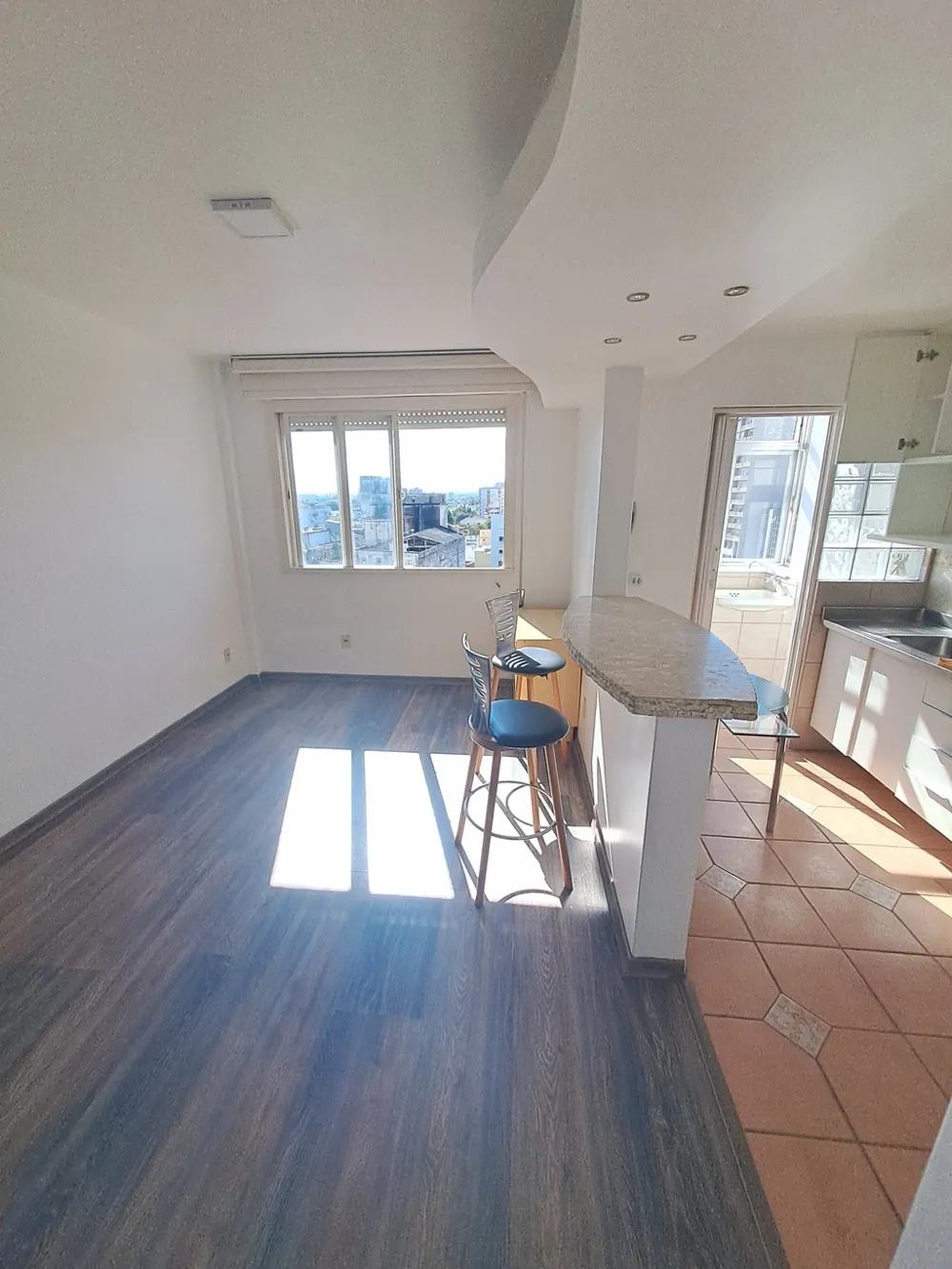 Apartamento para venda no bairro Floresta em Porto Alegre