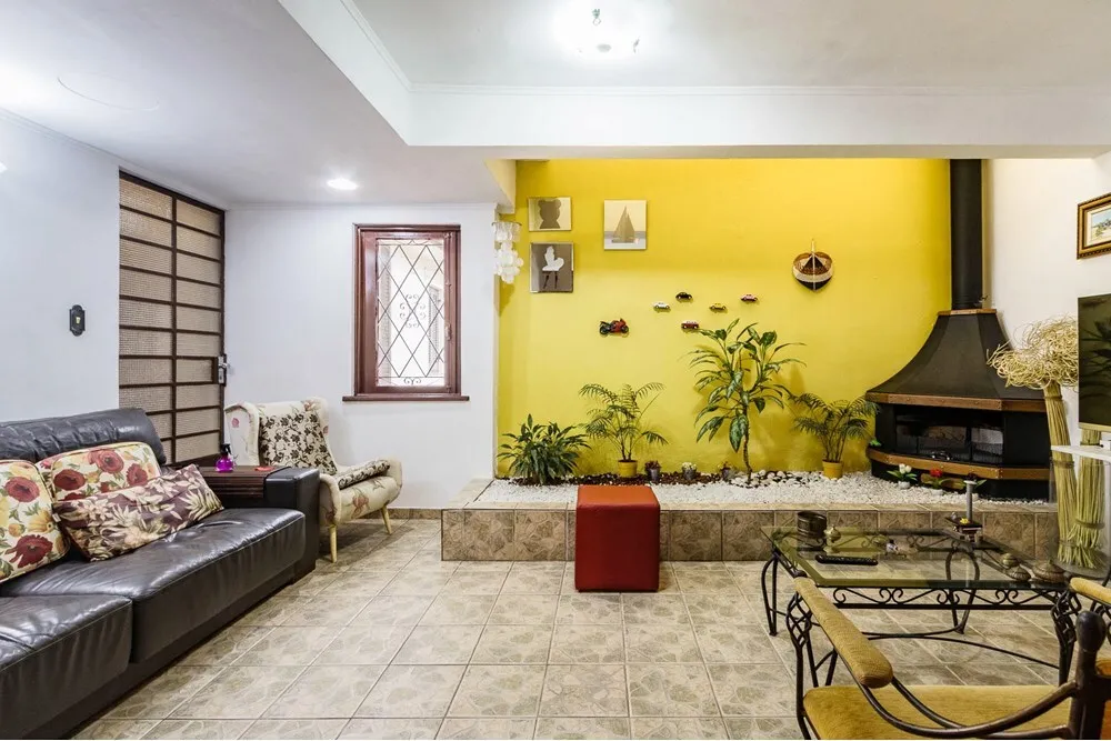 Casa para venda no bairro Vila Ipiranga em Porto Alegre