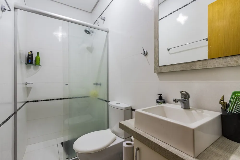 Casa em Condomínio para venda no bairro Vila Ipiranga em Porto Alegre