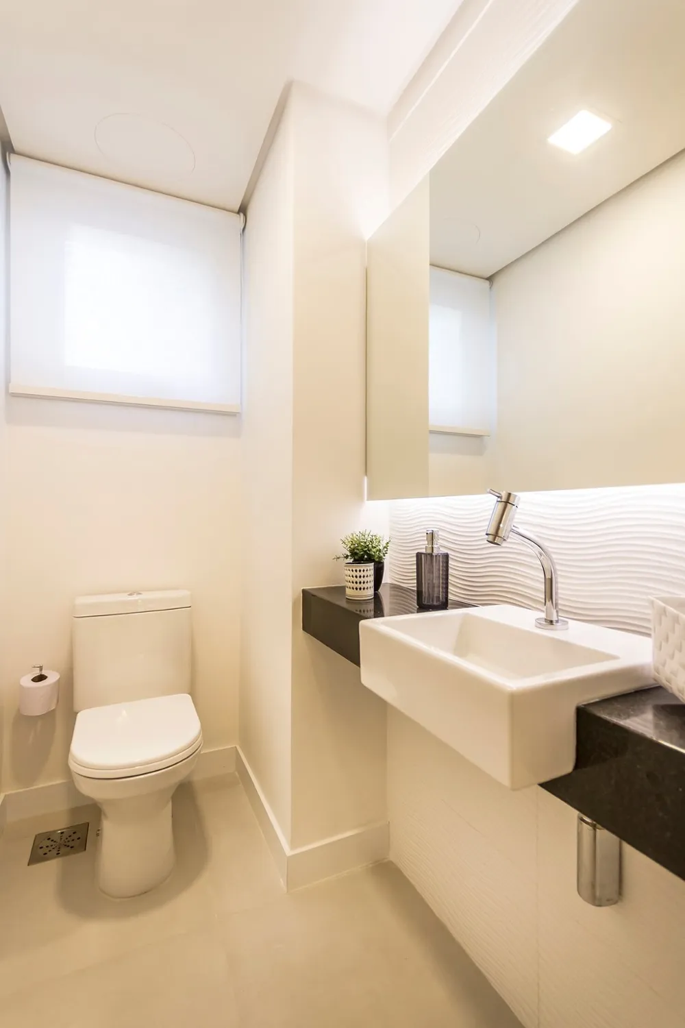Apartamento para venda no bairro Três Figueiras em Porto Alegre