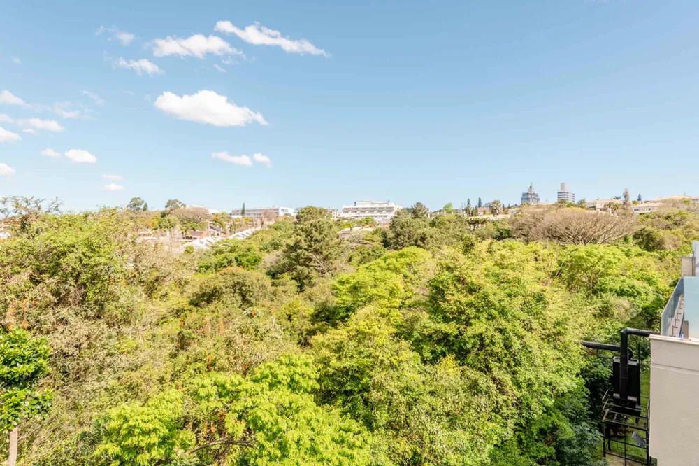 Apartamento para venda no bairro Três Figueiras em Porto Alegre