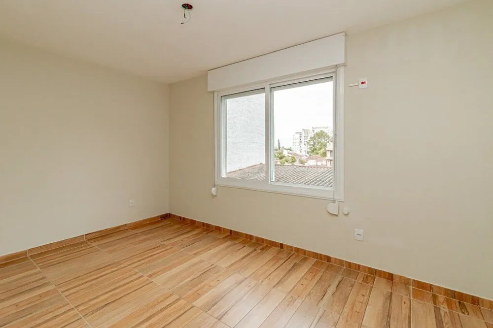 Apartamento para venda no bairro Vila Ipiranga em Porto Alegre