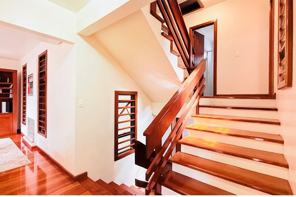 Casa para venda no bairro Teresópolis em Porto Alegre