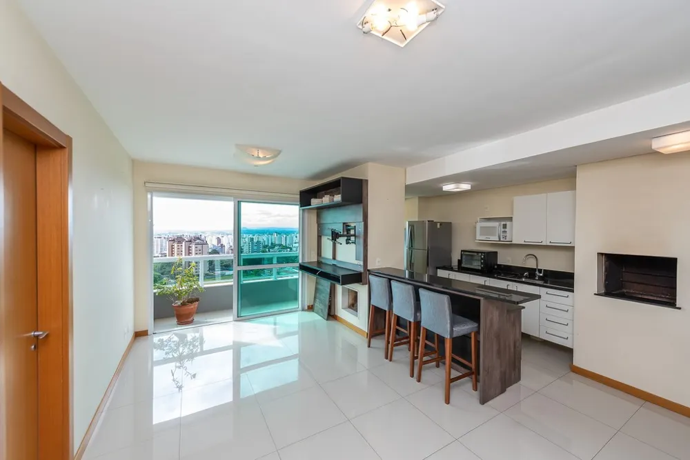 Apartamento para venda no bairro Três Figueiras em Porto Alegre
