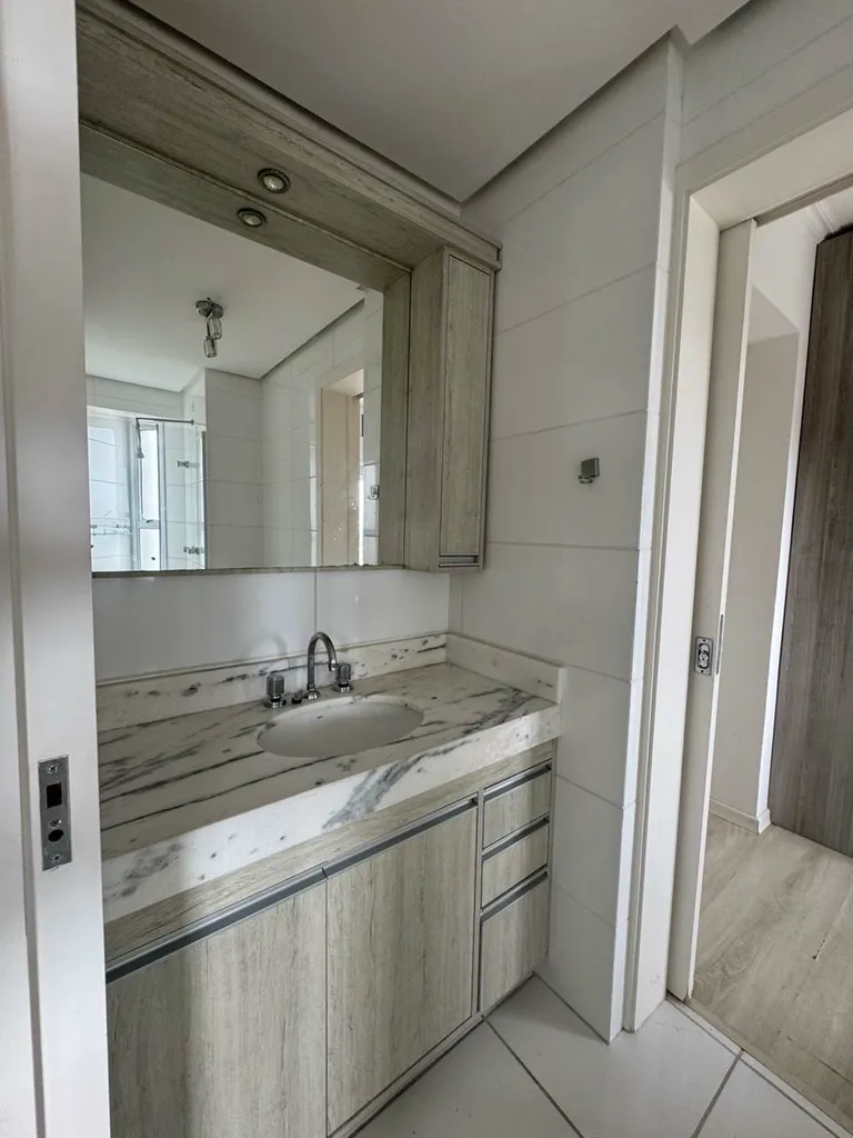 Apartamento para venda no bairro São João em Porto Alegre