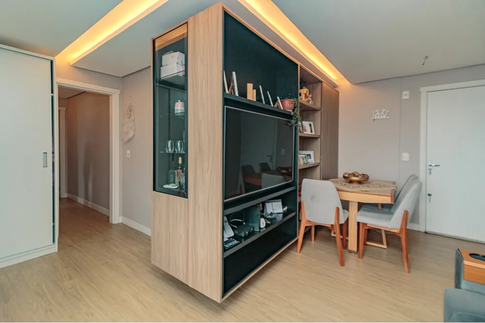 Apartamento para venda no bairro Passo da Areia em Porto Alegre
