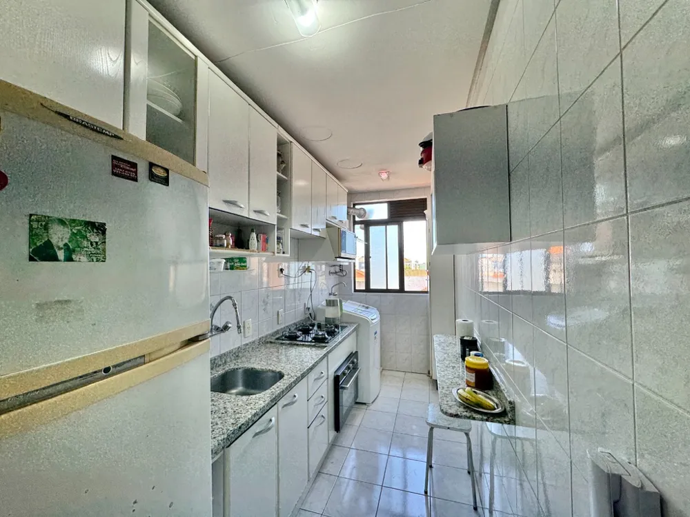 Apartamento para venda no bairro São Sebastião em Porto Alegre