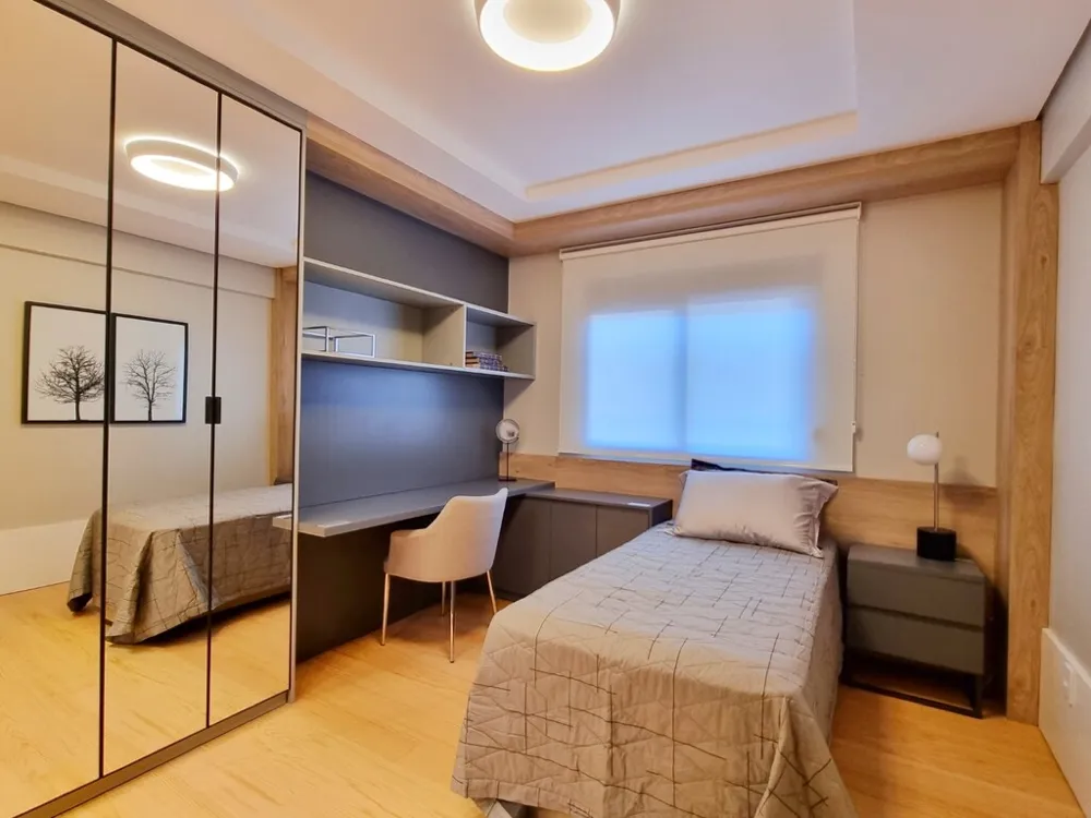 Apartamento para venda no bairro Três Figueiras em Porto Alegre