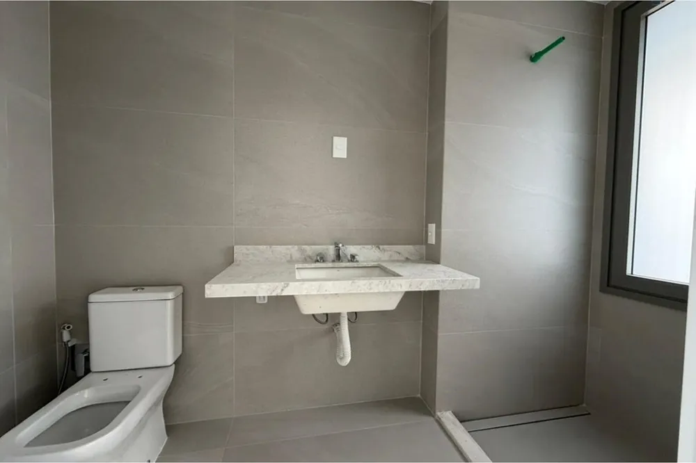 Apartamento para venda no bairro Três Figueiras em Porto Alegre