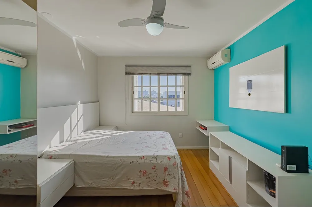 Casa para venda no bairro Sarandi em Porto Alegre