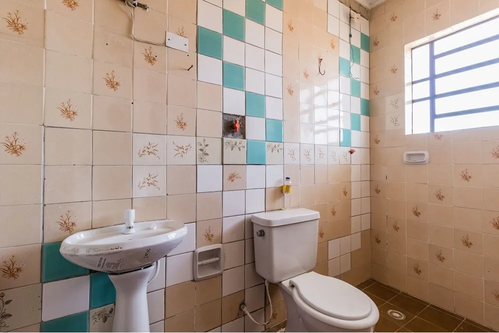 Casa para venda no bairro Partenon em Porto Alegre