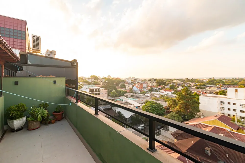 Cobertura Duplex para venda no bairro Sarandi em Porto Alegre