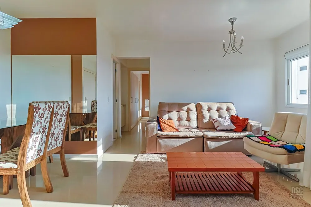 Apartamento para venda no bairro Vila Ipiranga em Porto Alegre