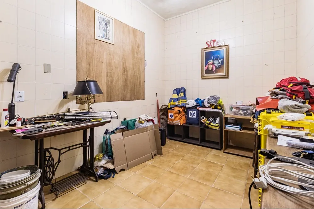 Casa para venda no bairro Partenon em Porto Alegre