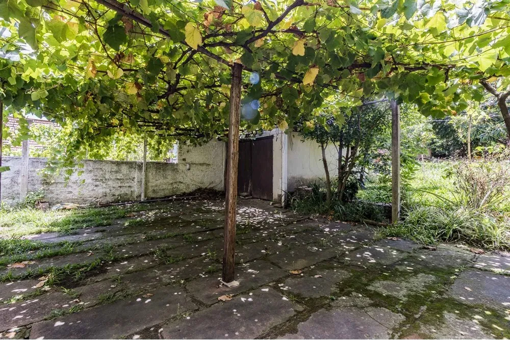Casa para venda no bairro Partenon em Porto Alegre