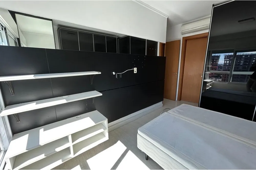 Apartamento para venda no bairro Três Figueiras em Porto Alegre