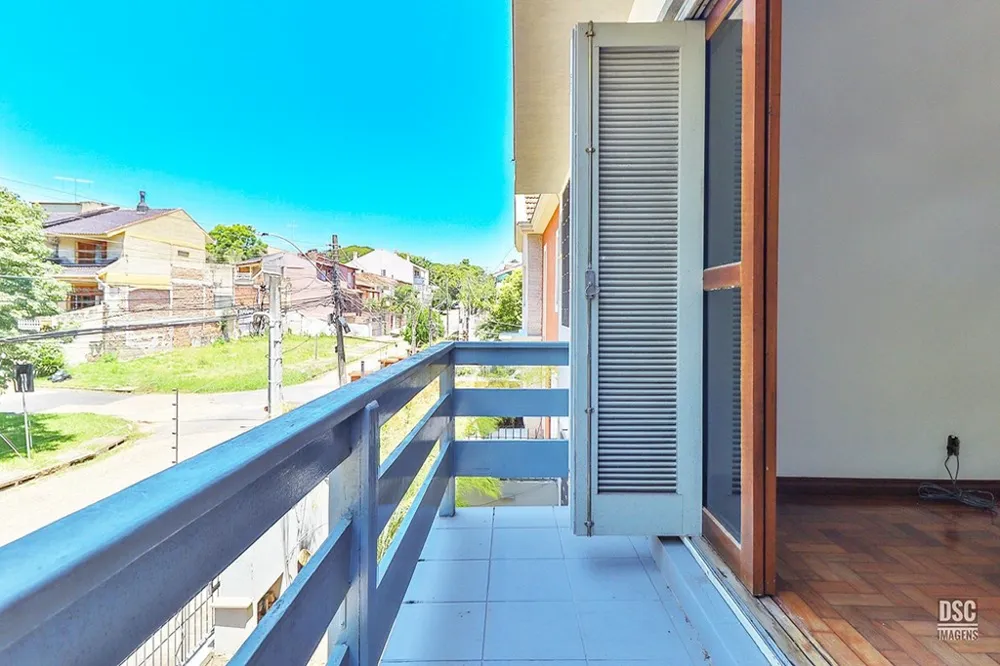 Casa para venda no bairro Vila Ipiranga em Porto Alegre
