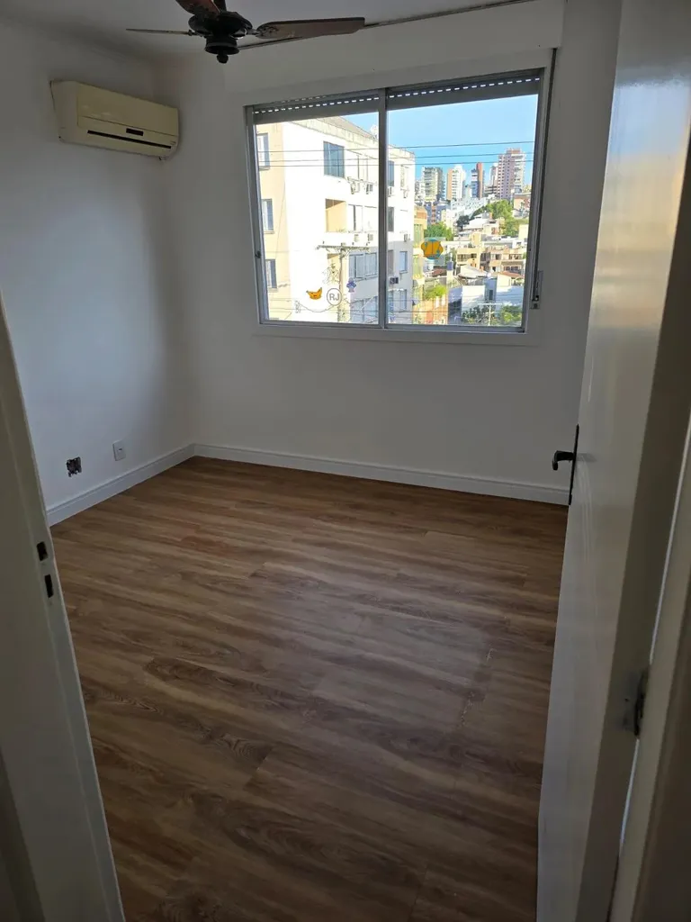 Apartamento para venda no bairro Auxiliadora em Porto Alegre