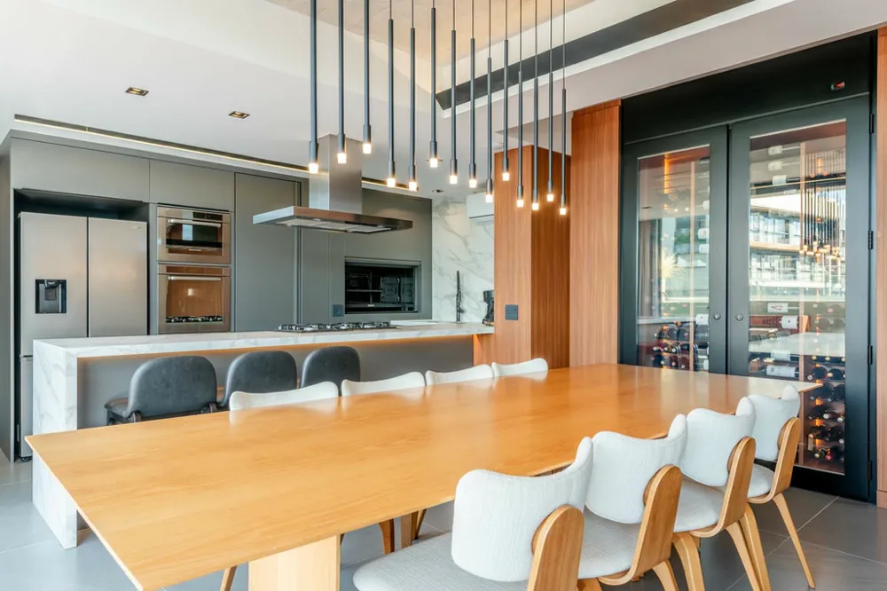 Apartamento para venda no bairro Três Figueiras em Porto Alegre