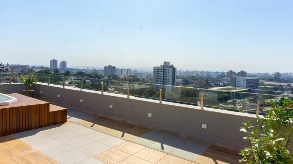 Apartamento para venda no bairro Três Figueiras em Porto Alegre