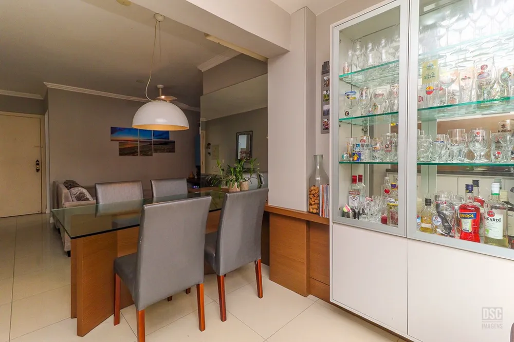 Apartamento para venda no bairro Boa Vista em Porto Alegre