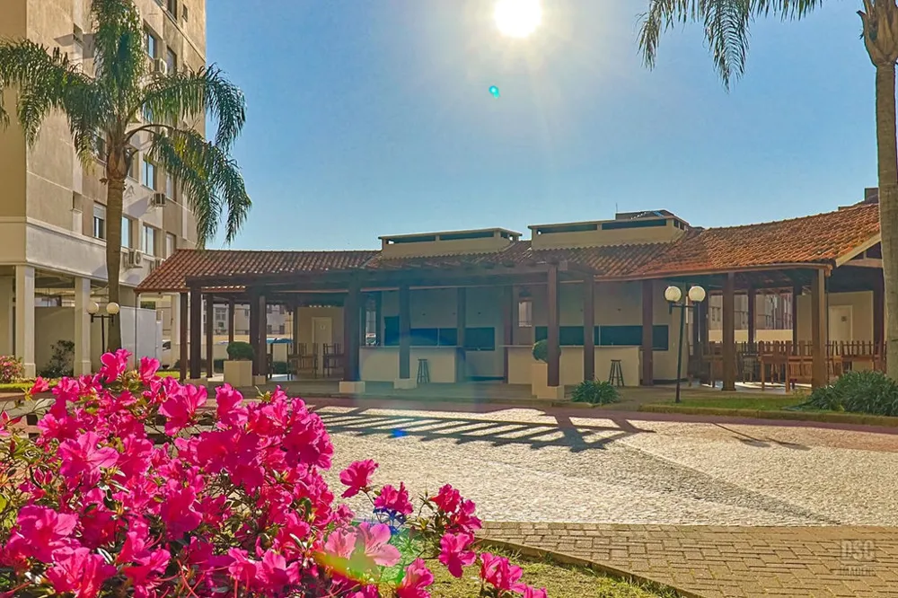 Apartamento para venda no bairro Vila Ipiranga em Porto Alegre