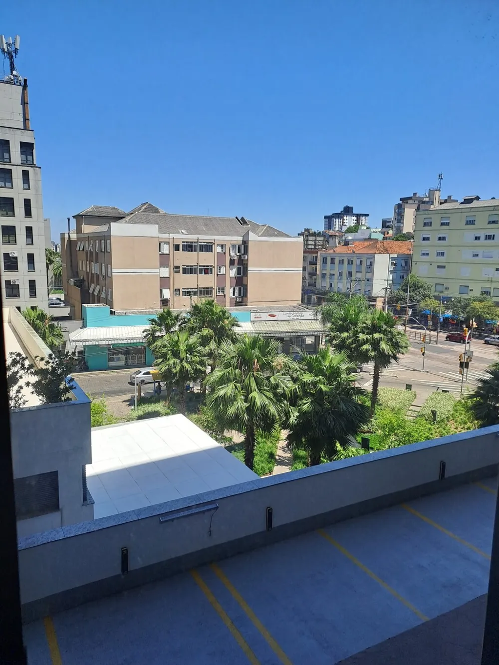 Sala para venda no bairro Cristo Redentor em Porto Alegre
