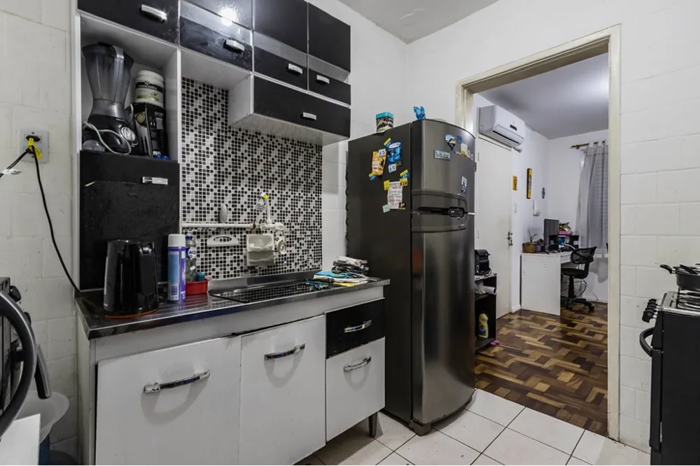 Apartamento para venda no bairro Vila Ipiranga em Porto Alegre