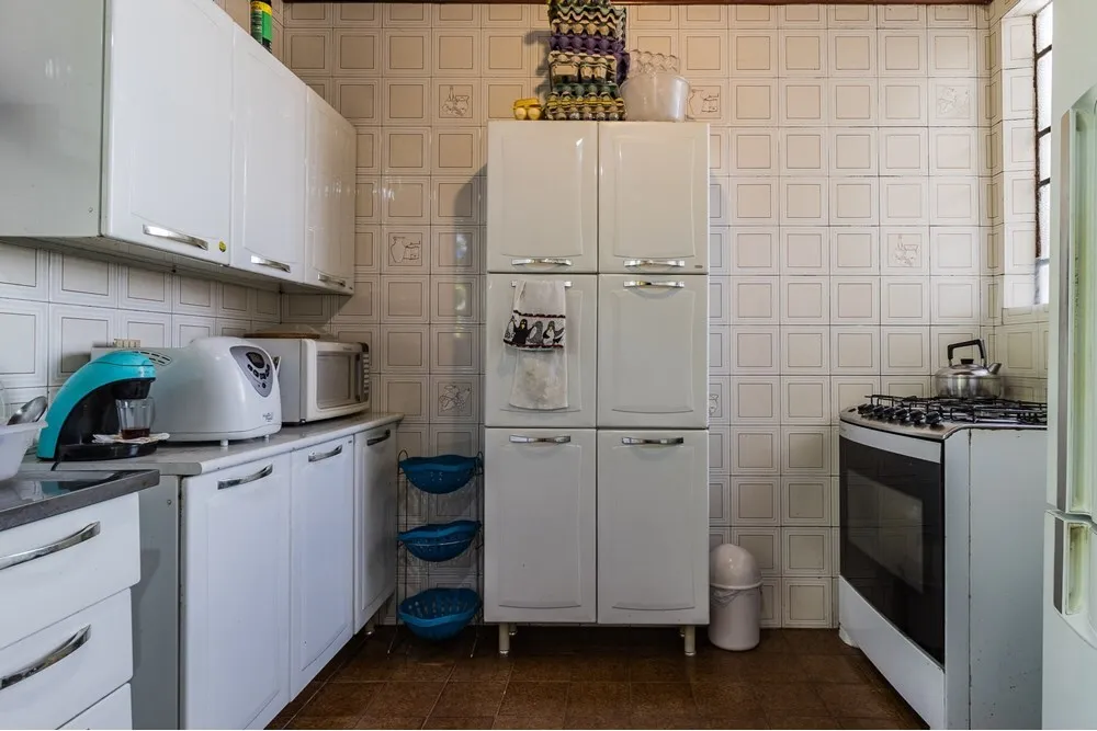Casa para venda no bairro Partenon em Porto Alegre