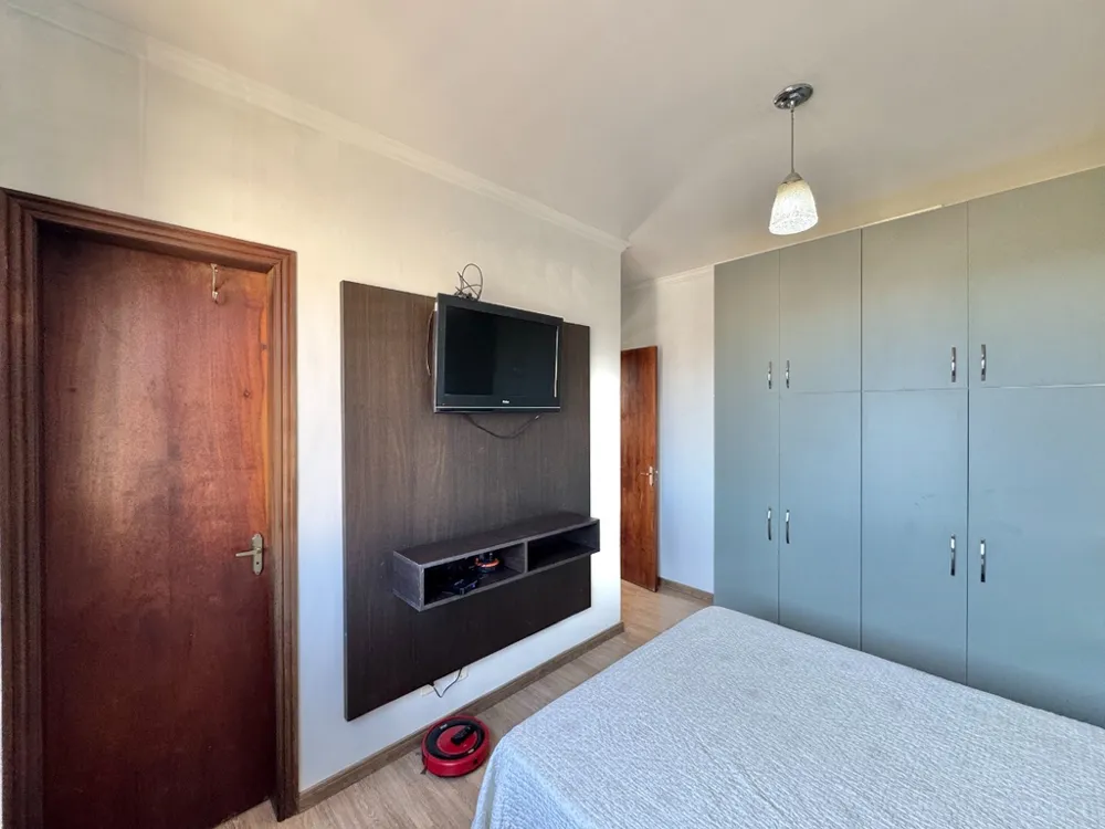 Apartamento para venda no bairro São Sebastião em Porto Alegre