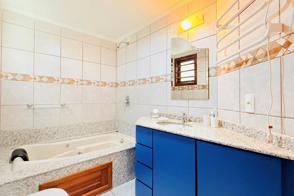 Casa para venda no bairro Teresópolis em Porto Alegre