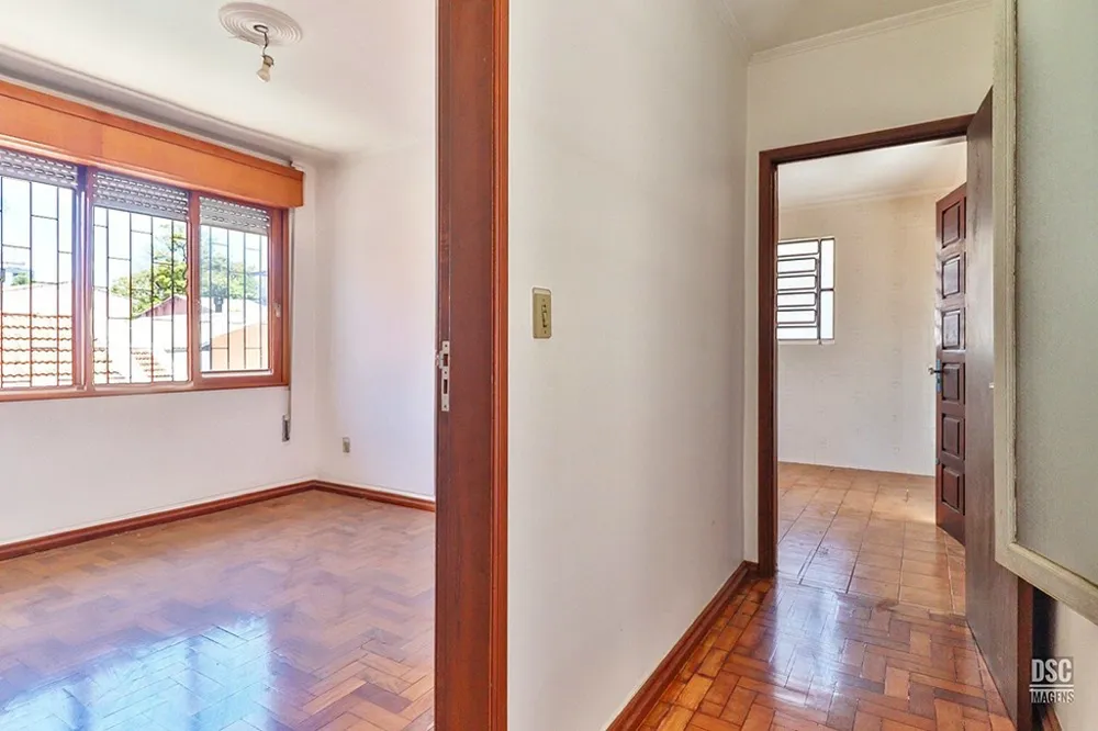 Casa para venda no bairro Vila Ipiranga em Porto Alegre