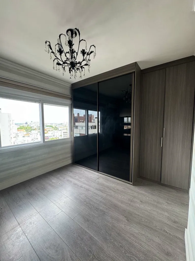 Apartamento para venda no bairro São João em Porto Alegre