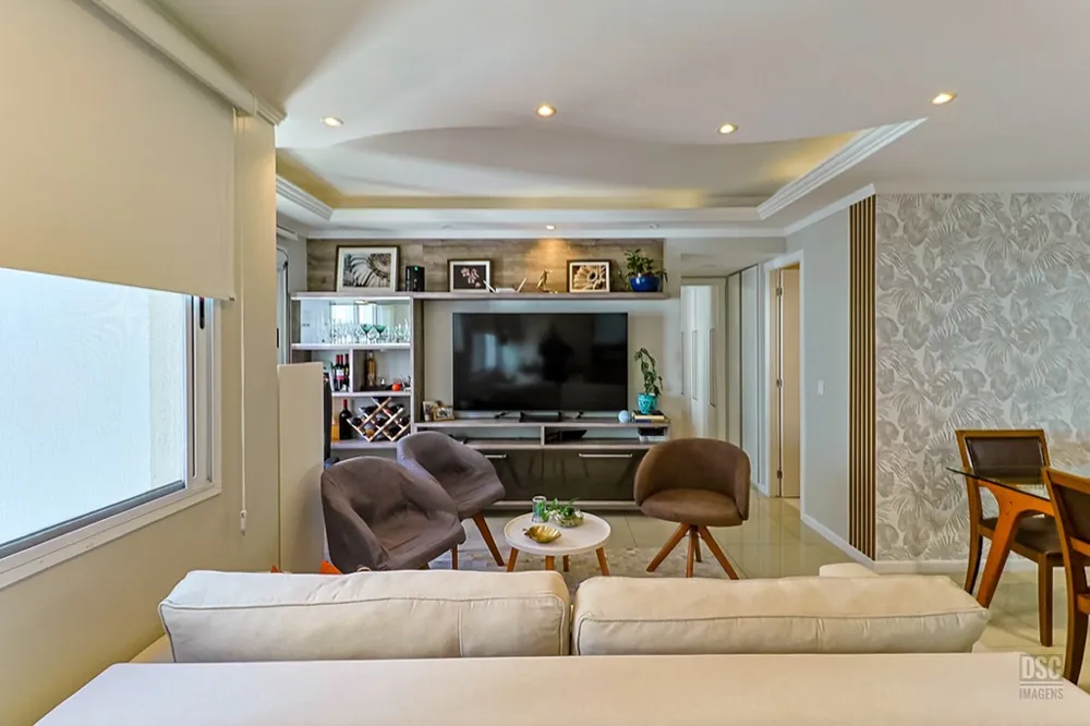 Apartamento para venda no bairro Vila Ipiranga em Porto Alegre