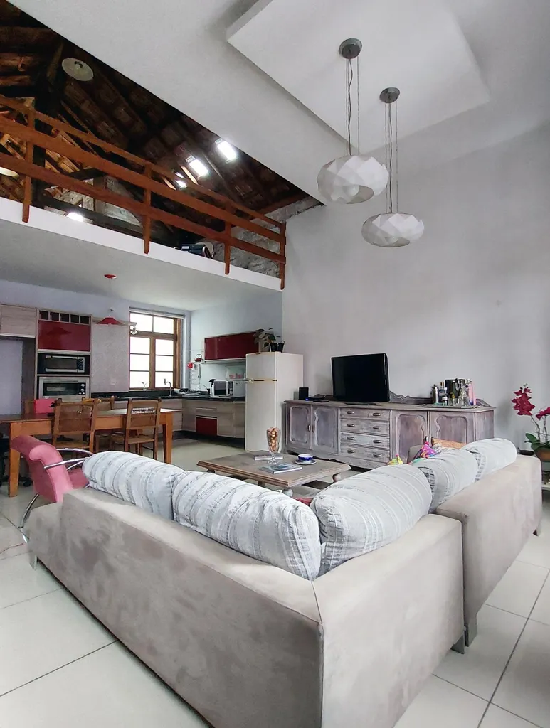 Casa para venda no bairro Floresta em Porto Alegre