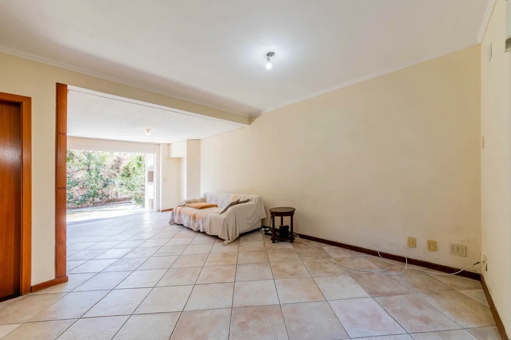 Casa em Condomínio para venda no bairro Três Figueiras em Porto Alegre