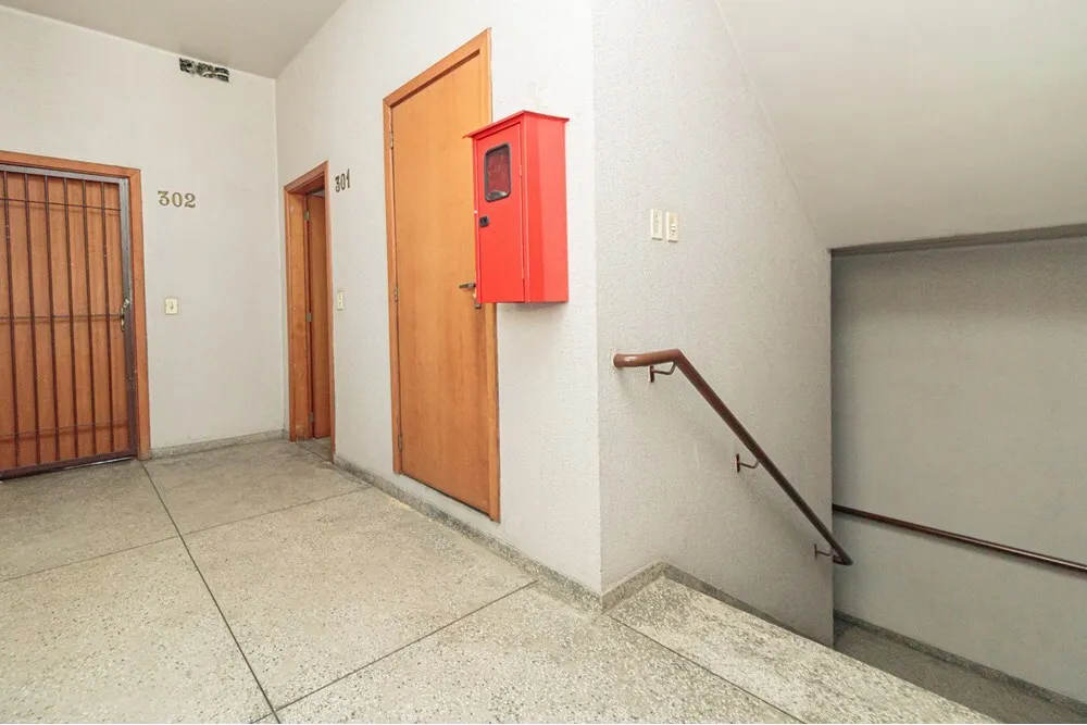 Edifício Comercial para venda no bairro Sarandi em Porto Alegre