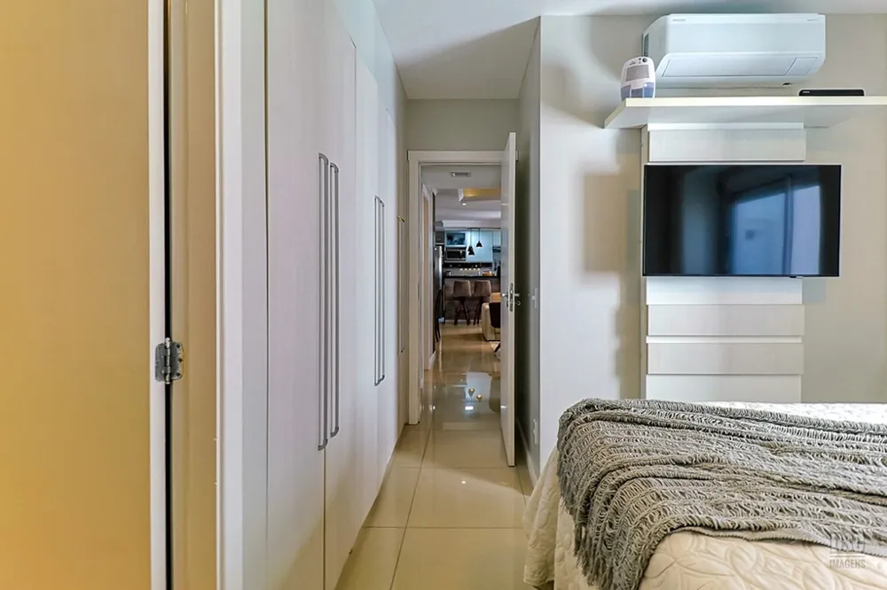 Apartamento para venda no bairro Vila Ipiranga em Porto Alegre