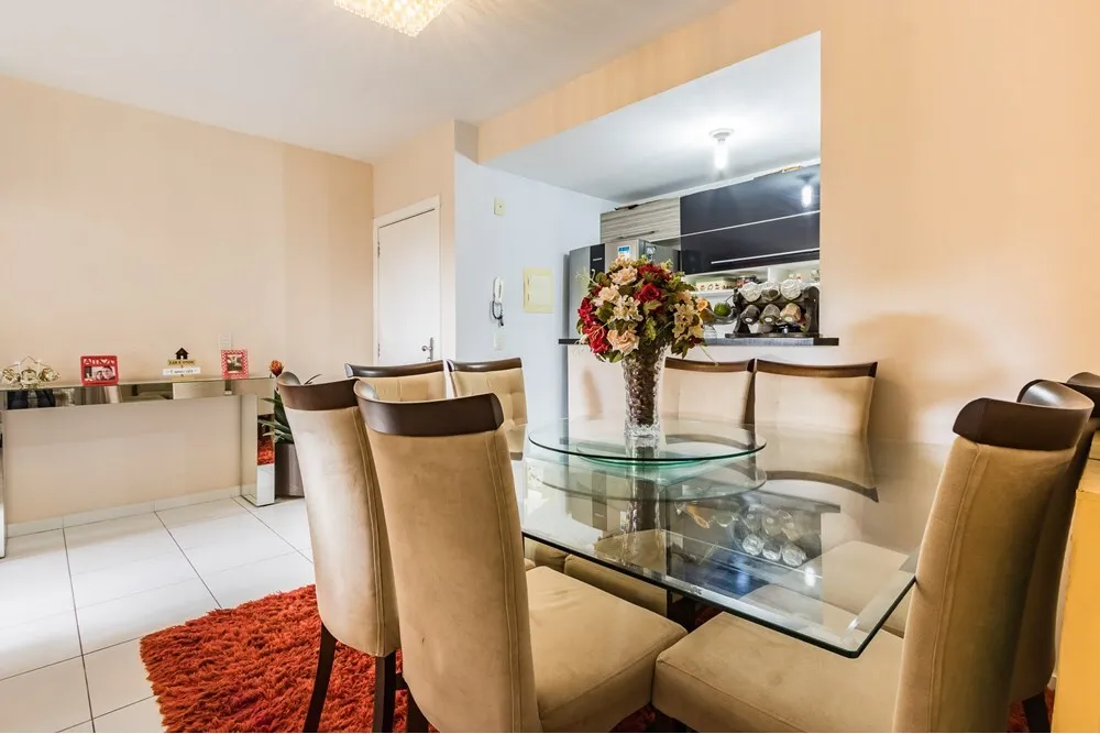 Apartamento para venda no bairro Vila Ipiranga em Porto Alegre