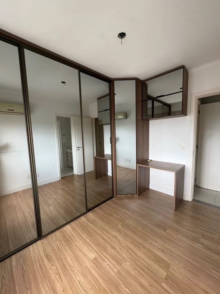 Apartamento para venda no bairro São João em Porto Alegre