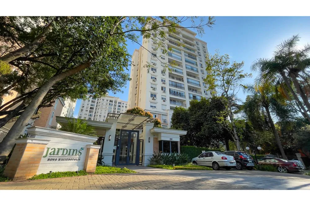 Apartamento para venda no bairro Passo da Areia em Porto Alegre
