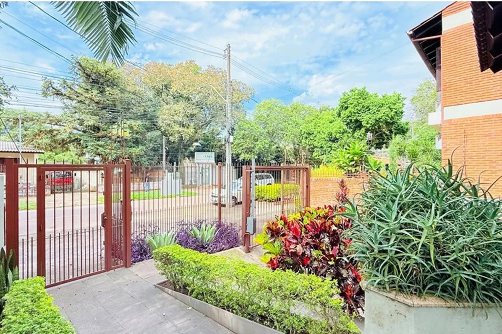 Casa para venda no bairro Teresópolis em Porto Alegre