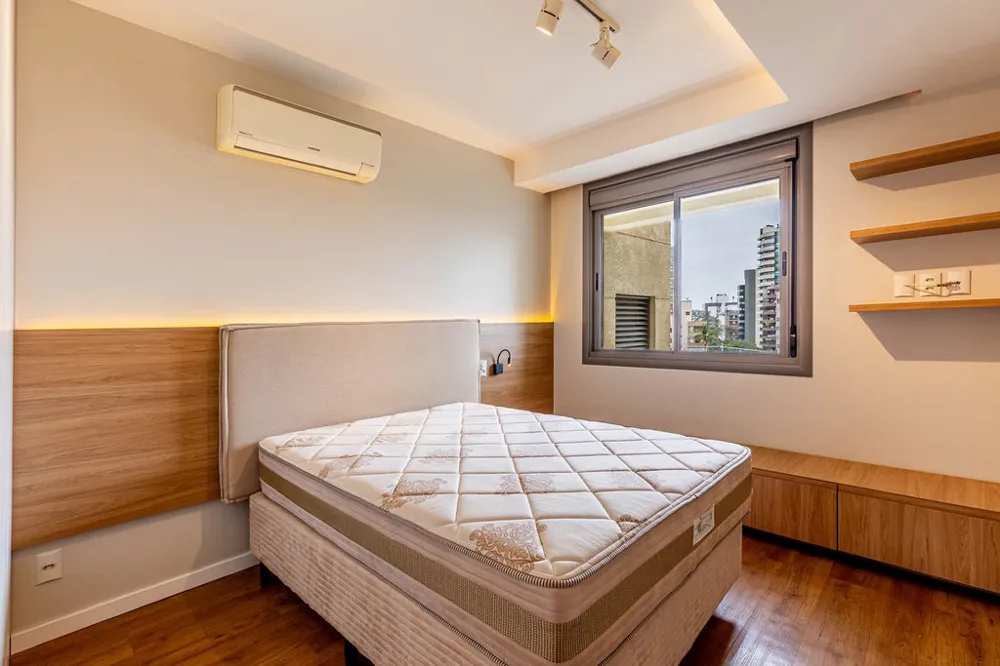 Apartamento para venda no bairro Três Figueiras em Porto Alegre