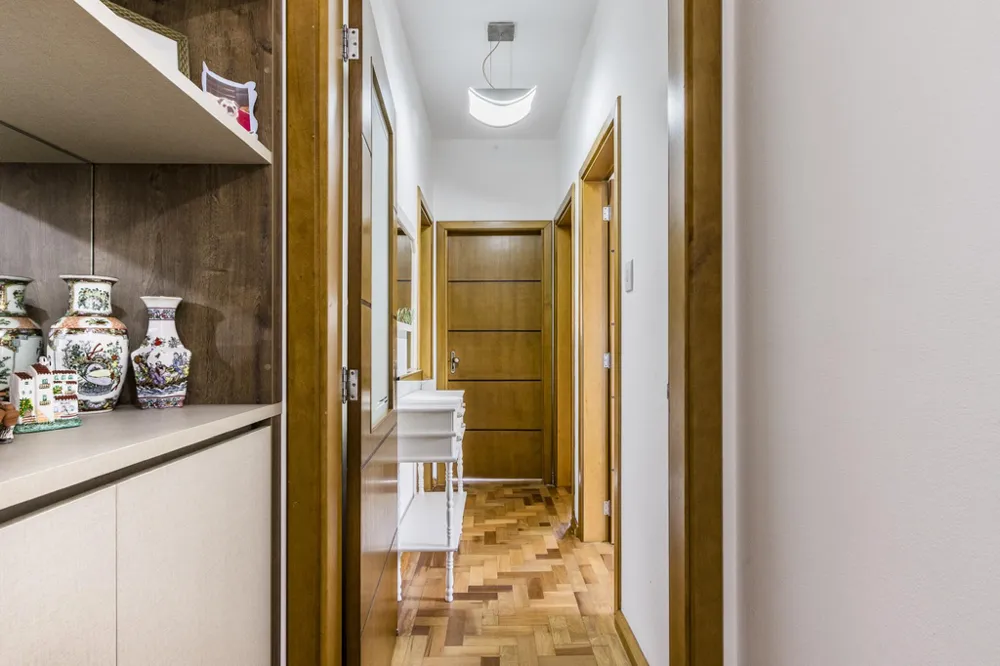 Apartamento para venda no bairro Azenha em Porto Alegre