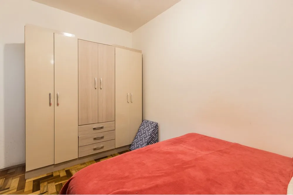 Apartamento para venda no bairro Vila Ipiranga em Porto Alegre