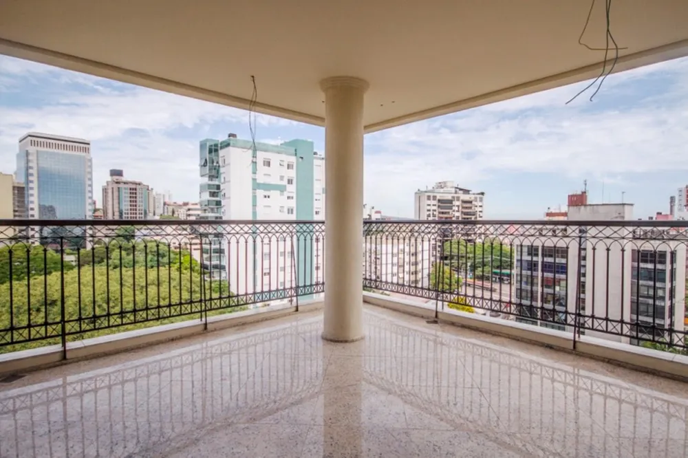 Apartamento para venda no bairro Três Figueiras em Porto Alegre